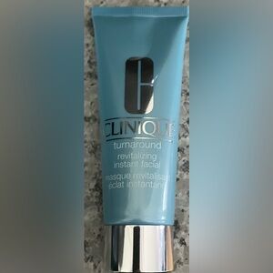 Clinique Turnaround Revitalizing Instant Facial 2.5 oz